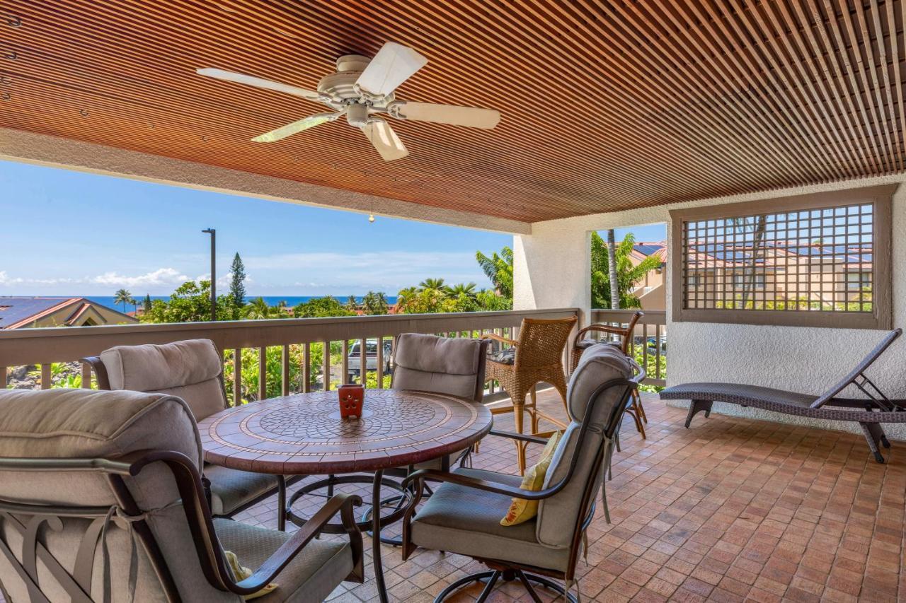 Oceanfront Complex With 2 Pools, Tennis Courts, And Expansive Ocean Views - 10-104 Kailua-Kona Exterior foto